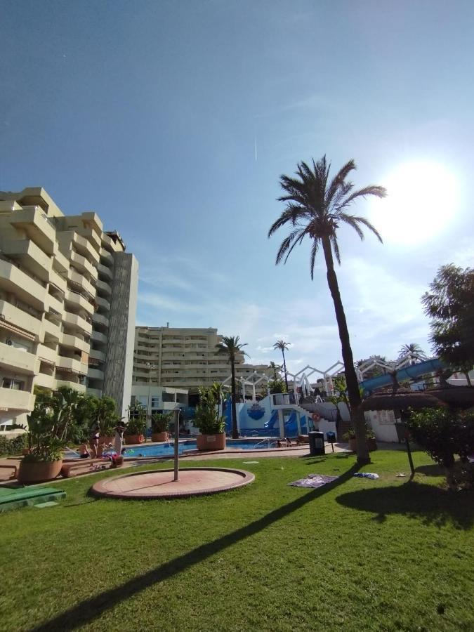 Estudio Terraza Vista Mar Parking Gratuito Piscinas ベナルマデナ エクステリア 写真
